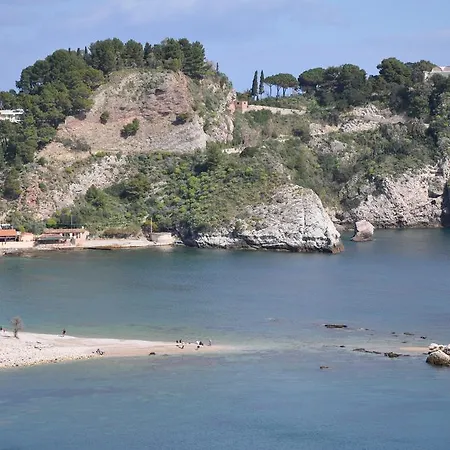 Taormina Mare 300 Metri Dal Mare Casa vacanze Giardini Naxos