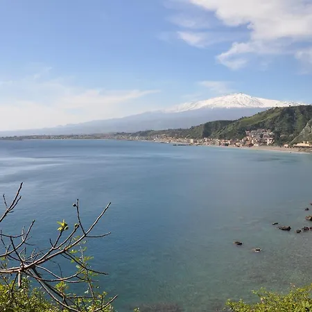 Casa vacanze Taormina Mare 300 Metri Dal Mare *
