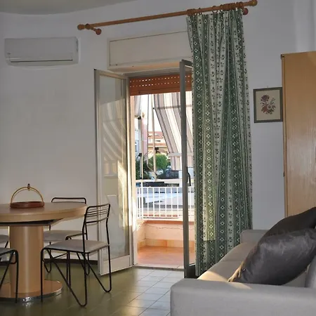 Casa vacanze Taormina Mare 300 Metri Dal Mare *
